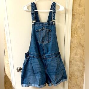Old navy maternity overalls shorts